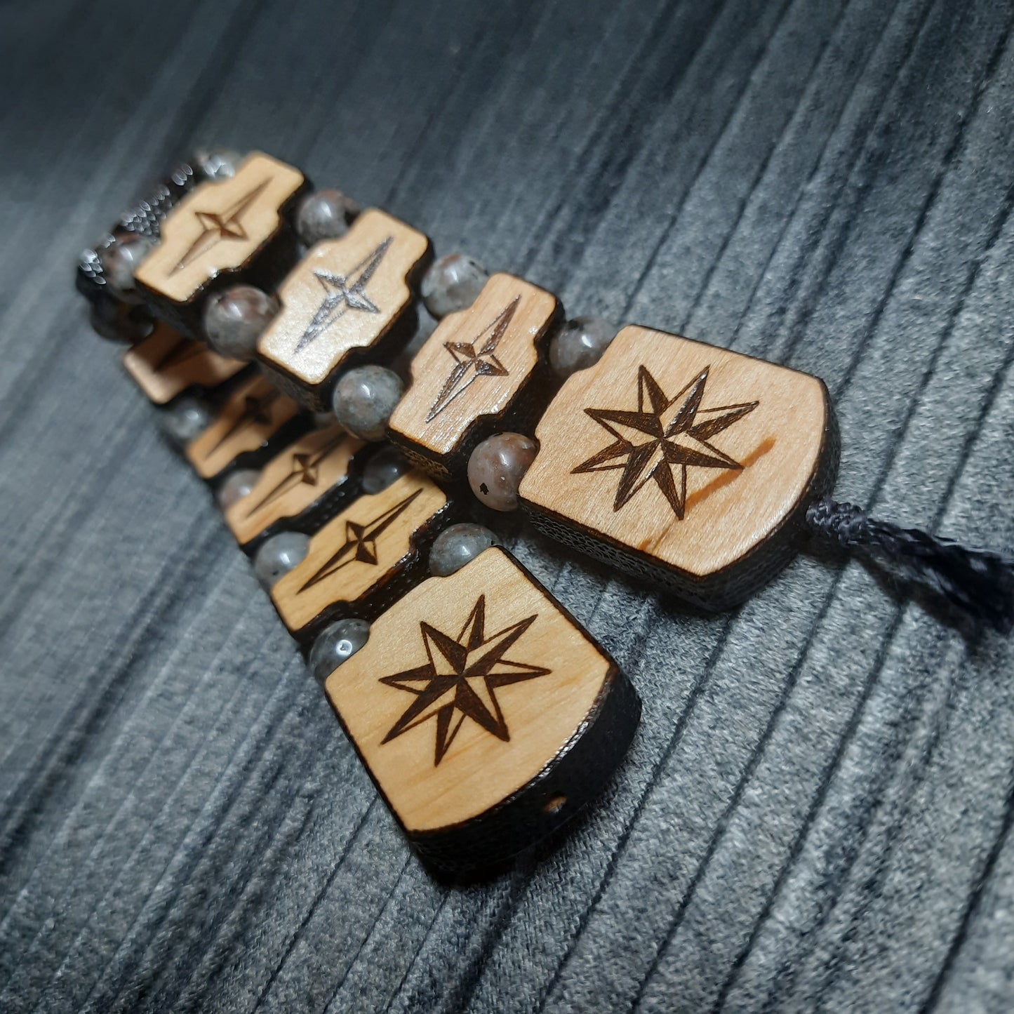 Handmade Wooden Chetki Skilltoy | Slavic Flip Rosary | Pocket Worry Beads for Hand Dexterity "Mountain traveler"