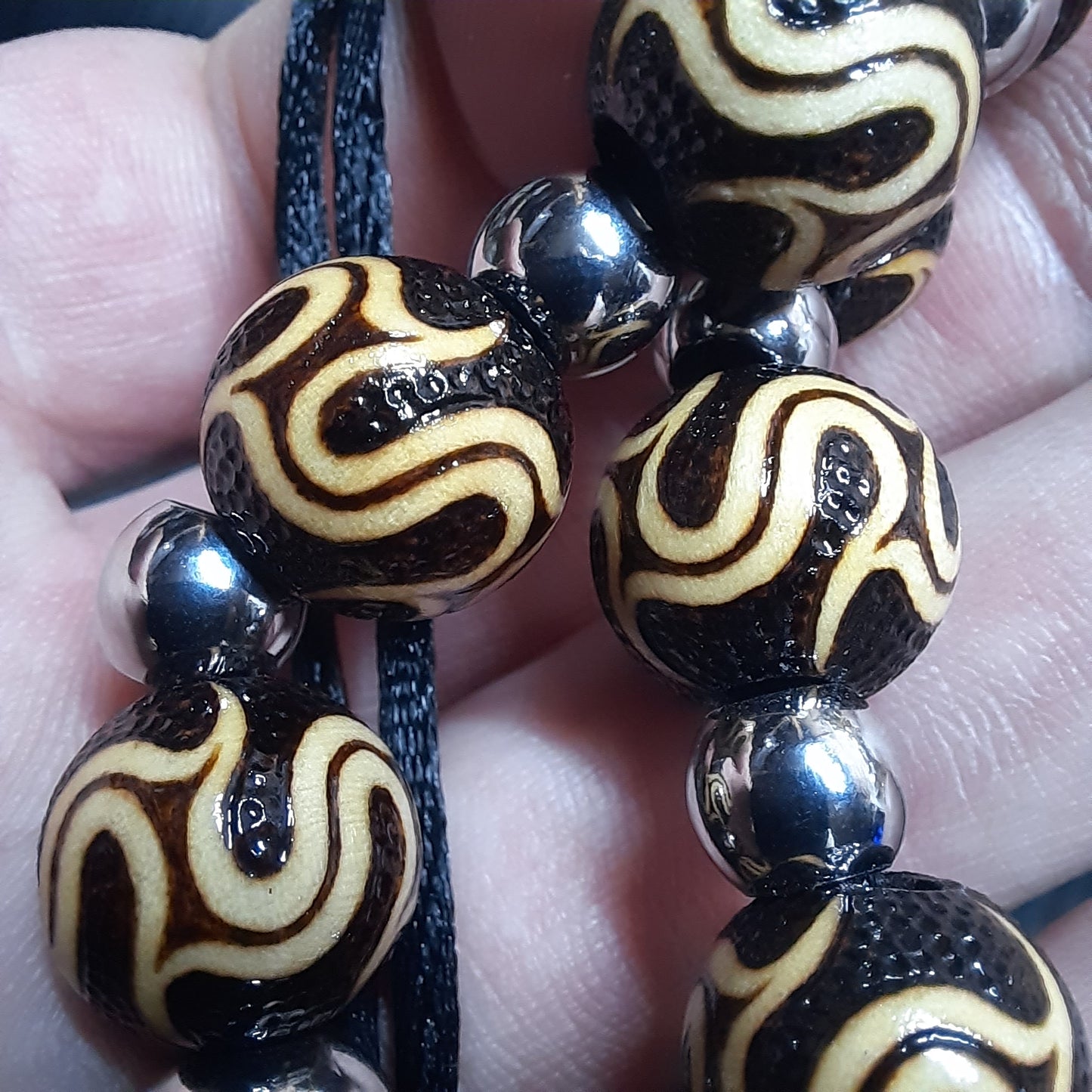 Komboloi wooden handmade "Find your way"