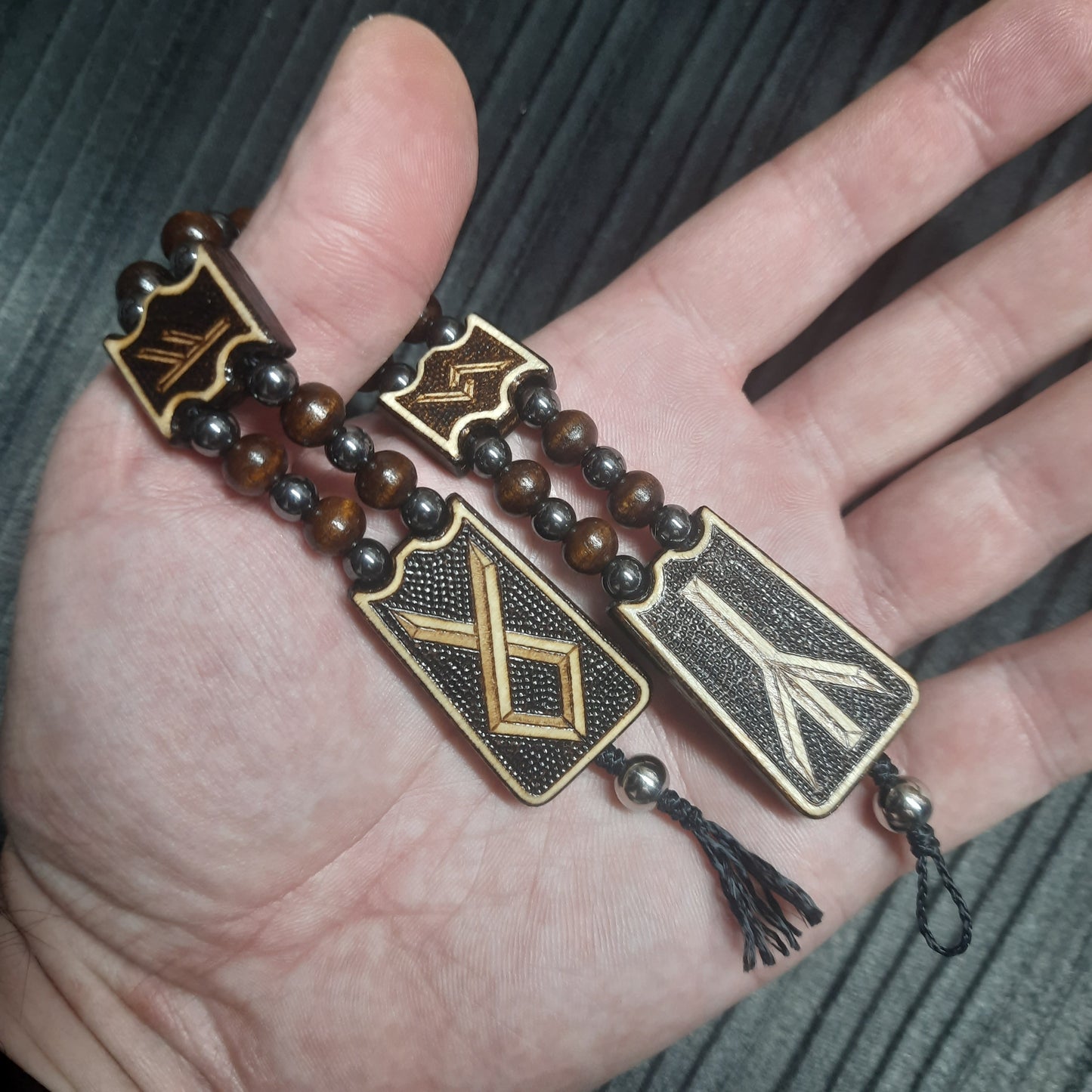Handmade Wooden Chetki Skilltoy | Slavic Flip Rosary | Pocket Worry Beads for Hand Dexterity "Wing of the Futhark"