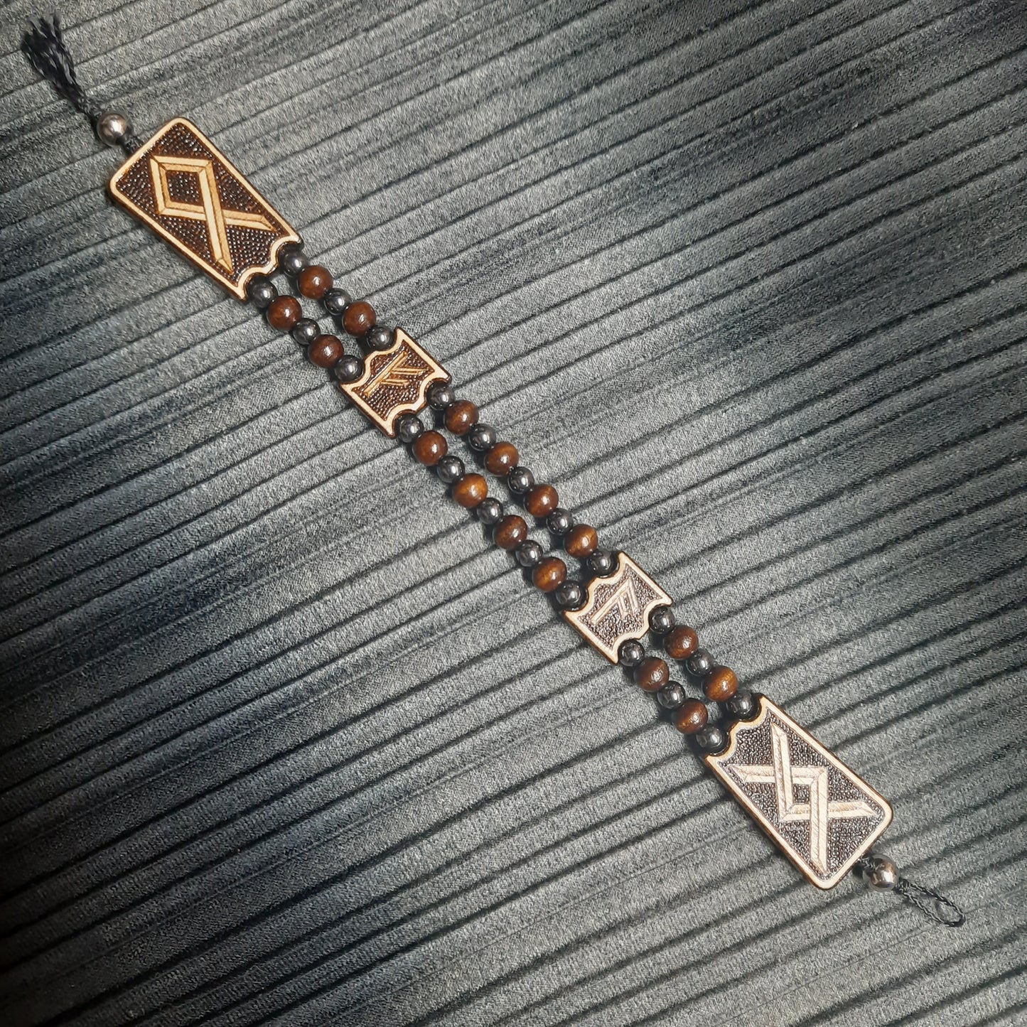 Handmade Wooden Chetki Skilltoy | Slavic Flip Rosary | Pocket Worry Beads for Hand Dexterity "Wing of the Futhark"