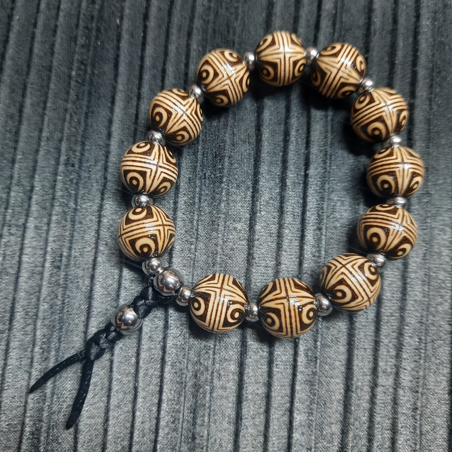 Komboloi wooden handmade "Meditation to the Stars"