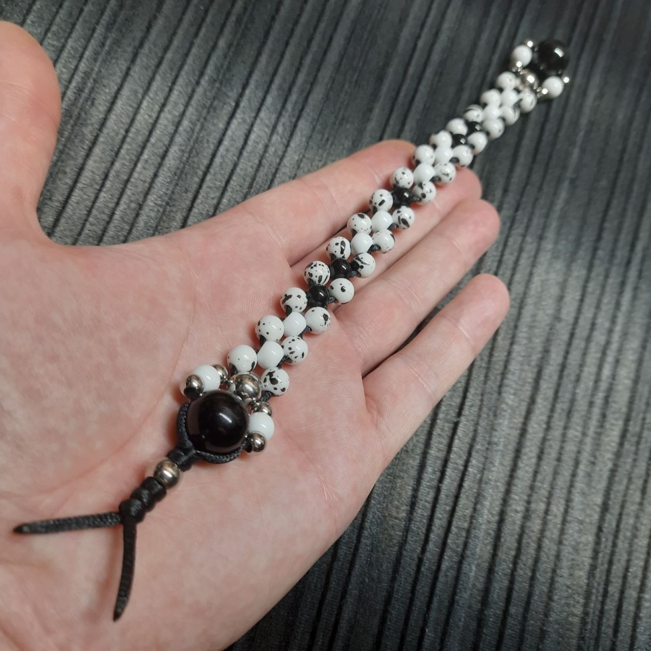 Handmade Chetki Skilltoy | Slavic Flip Rosary | Pocket Worry Beads for Hand Dexterity "28 Dalmatians"