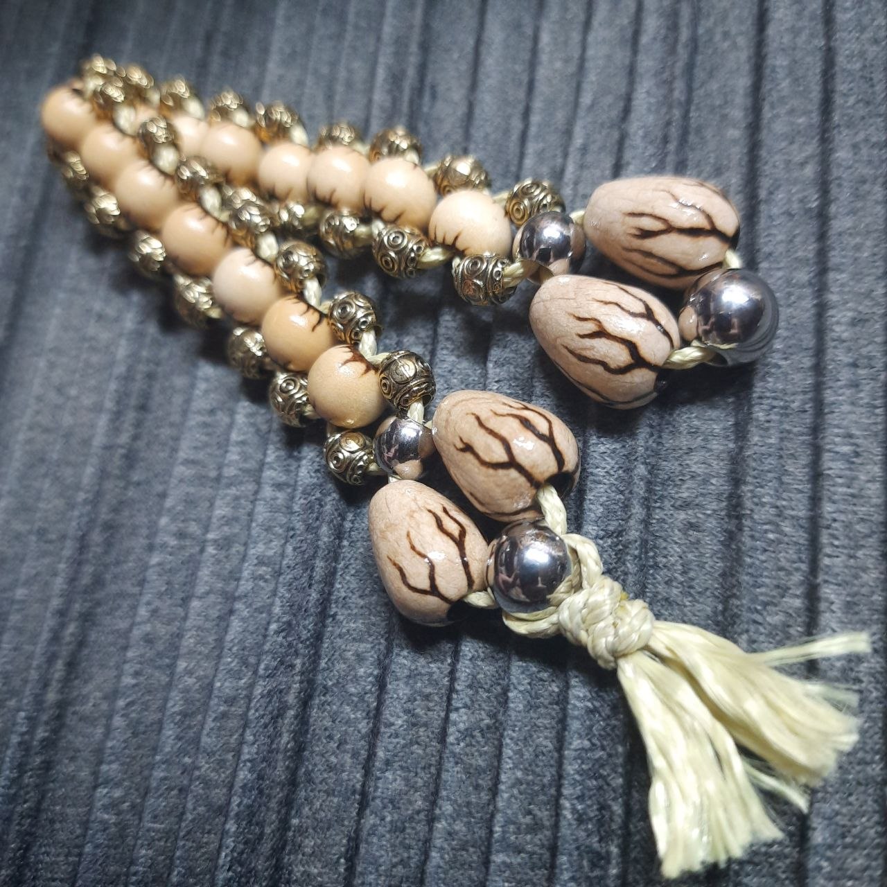 Handmade Wooden Chetki Skilltoy | Slavic Flip Rosary | Pocket Worry Beads for Handy "Golden Thunder Meditation"