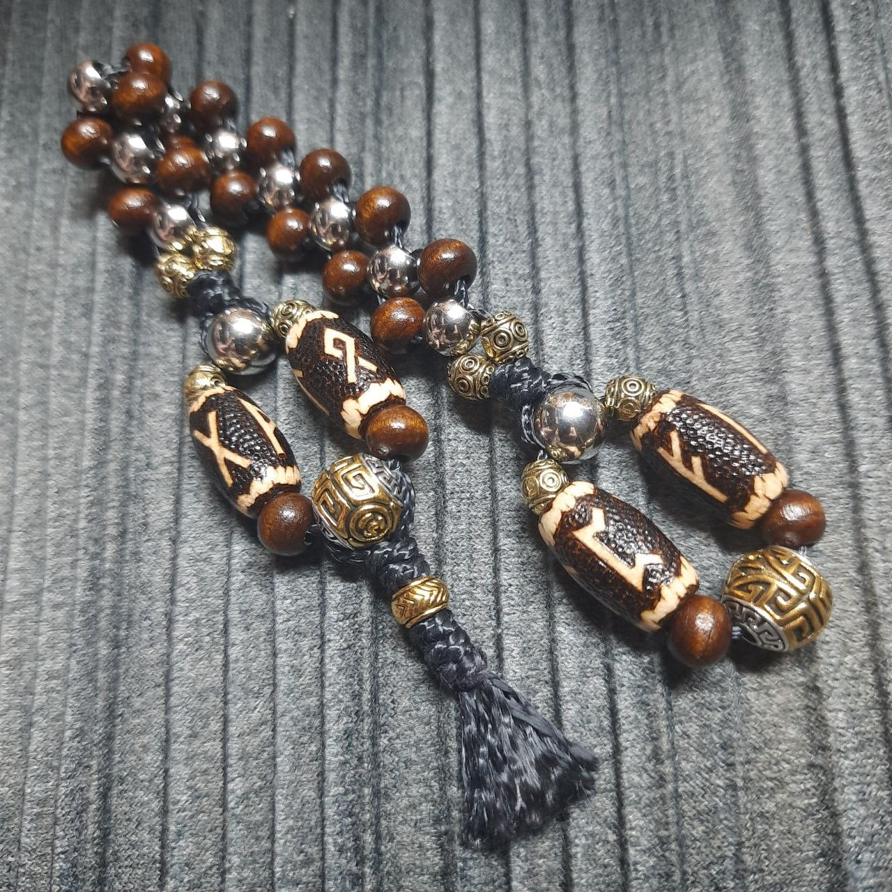 Handmade Wooden Chetki Skilltoy | Slavic Flip Rosary | Pocket Worry Beads for Handy "Konung of the Fertile Valley"