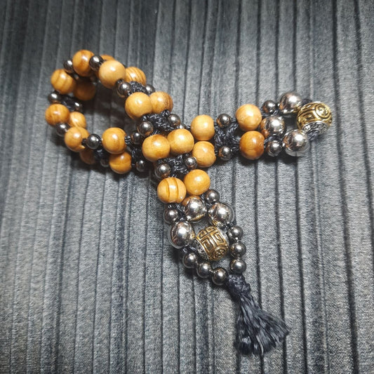 Handmade Wooden Chetki Skilltoy "Leovult – Guardian of the Forest"      Slavic Flip Rosary | Pocket Worry Beads for Hand Dexterity