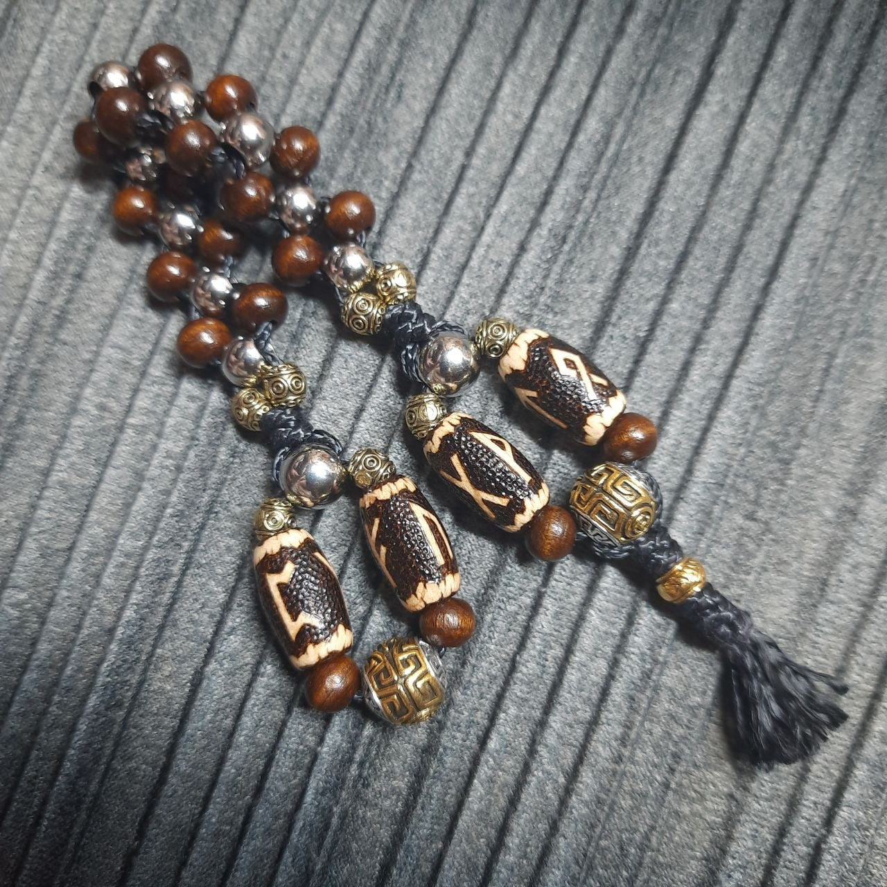 Handmade Wooden Chetki Skilltoy | Slavic Flip Rosary | Pocket Worry Beads for Handy "Konung of the Fertile Valley"