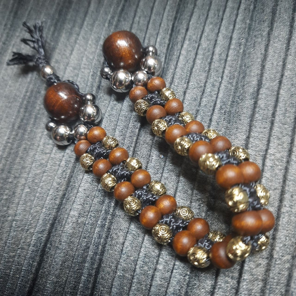 Handmade Wooden Chetki Skilltoy "Berivest – Guardian of the Fields"      Slavic Flip Rosary | Pocket Worry Beads for Hand Dexterity