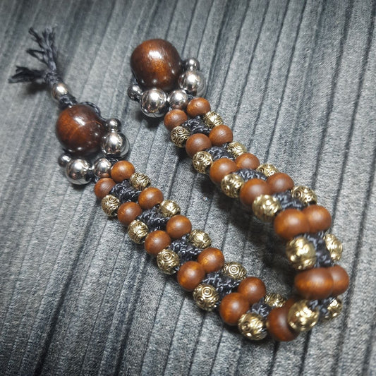 Handmade Wooden Chetki Skilltoy "Berivest – Guardian of the Fields"      Slavic Flip Rosary | Pocket Worry Beads for Hand Dexterity
