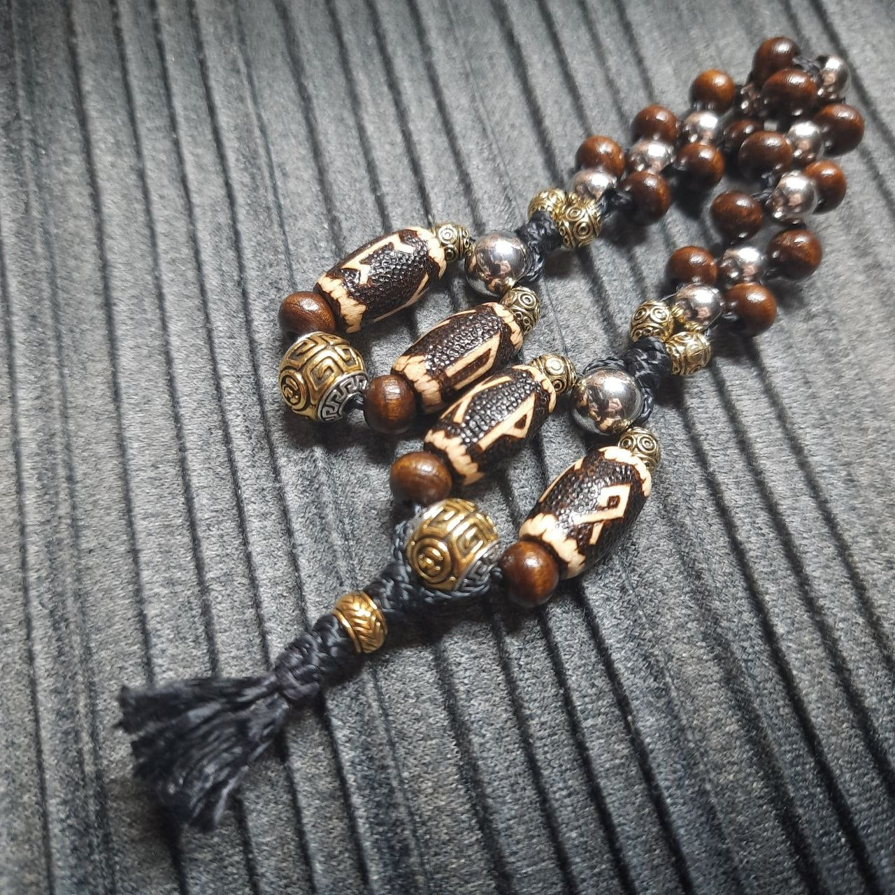 Handmade Wooden Chetki Skilltoy | Slavic Flip Rosary | Pocket Worry Beads for Handy "Konung of the Fertile Valley"