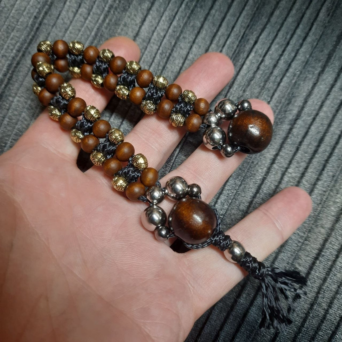 Handmade Wooden Chetki Skilltoy "Berivest – Guardian of the Fields"      Slavic Flip Rosary | Pocket Worry Beads for Hand Dexterity