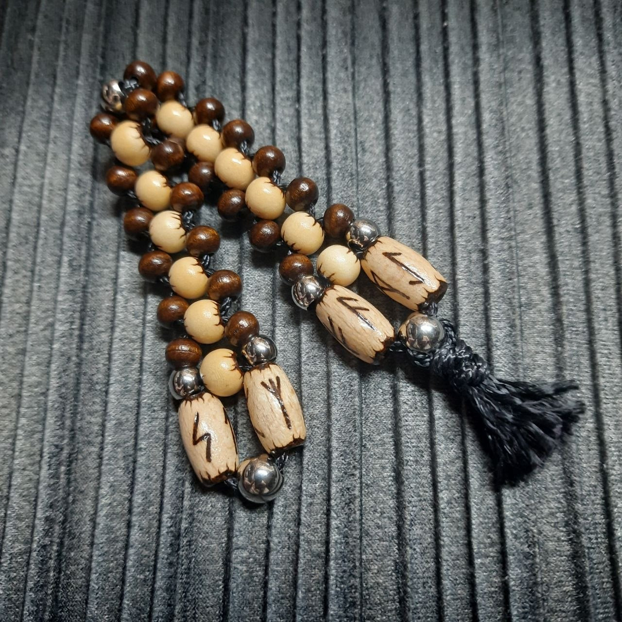 Handmade Wooden Chetki Skilltoy | Slavic Flip Rosary | Pocket Worry Beads for Hand "Meditative Path of Runes"