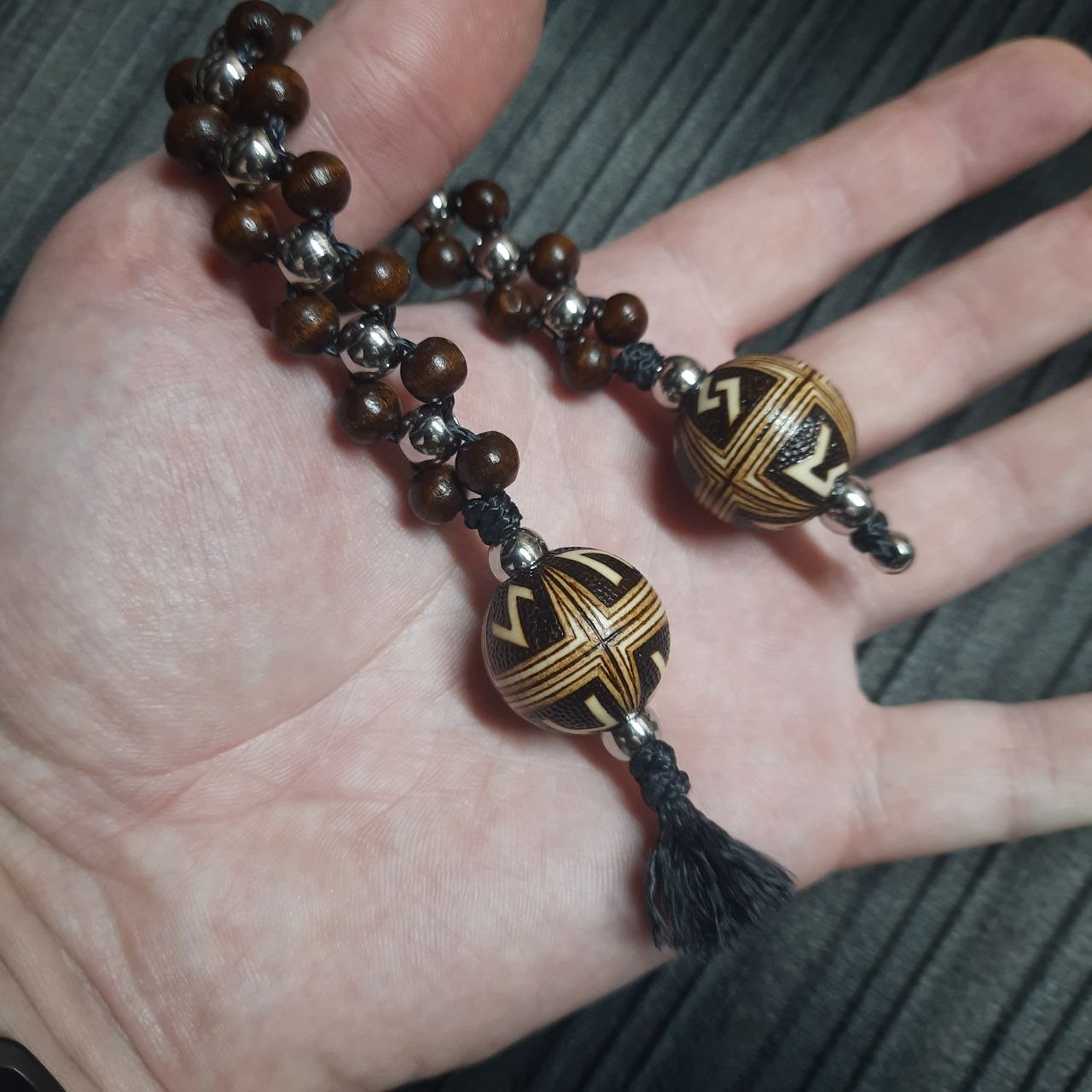 Handmade Wooden Chetki Skilltoy | Slavic Flip Rosary | Pocket Worry Beads for Hand "Futhark's satellites"