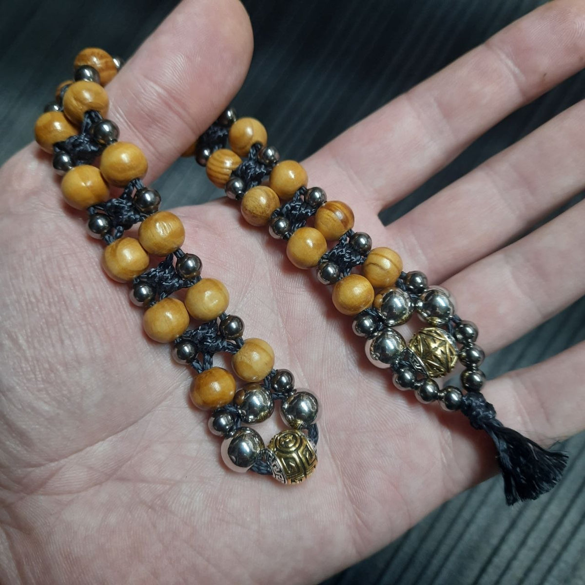Handmade Wooden Chetki Skilltoy "Leovult – Guardian of the Forest"      Slavic Flip Rosary | Pocket Worry Beads for Hand Dexterity