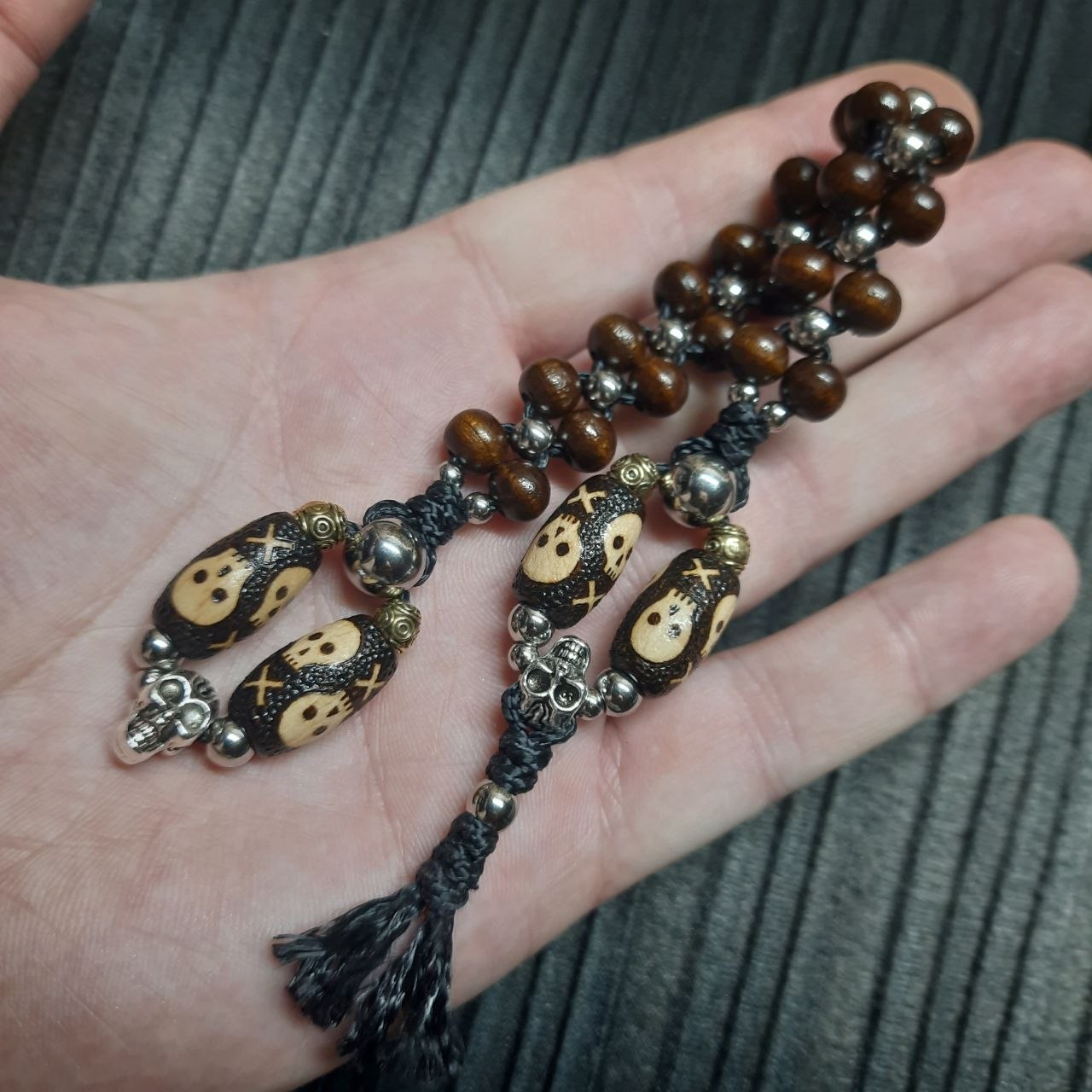 Handmade Wooden Chetki Skilltoy | Slavic Flip Rosary | Pocket Worry Beads for Hand "The Dark Soul of a Pirate"