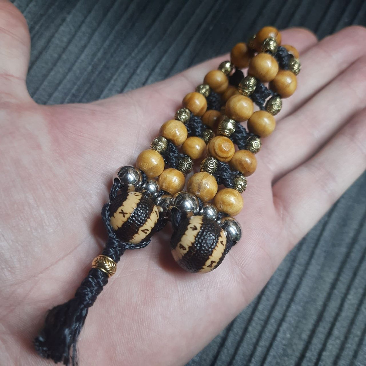 Handmade Wooden Chetki Skilltoy "Shalgorakht — Defender of the Rune Glade"      Slavic Flip Rosary | Pocket Worry Beads for Hand Dexterity