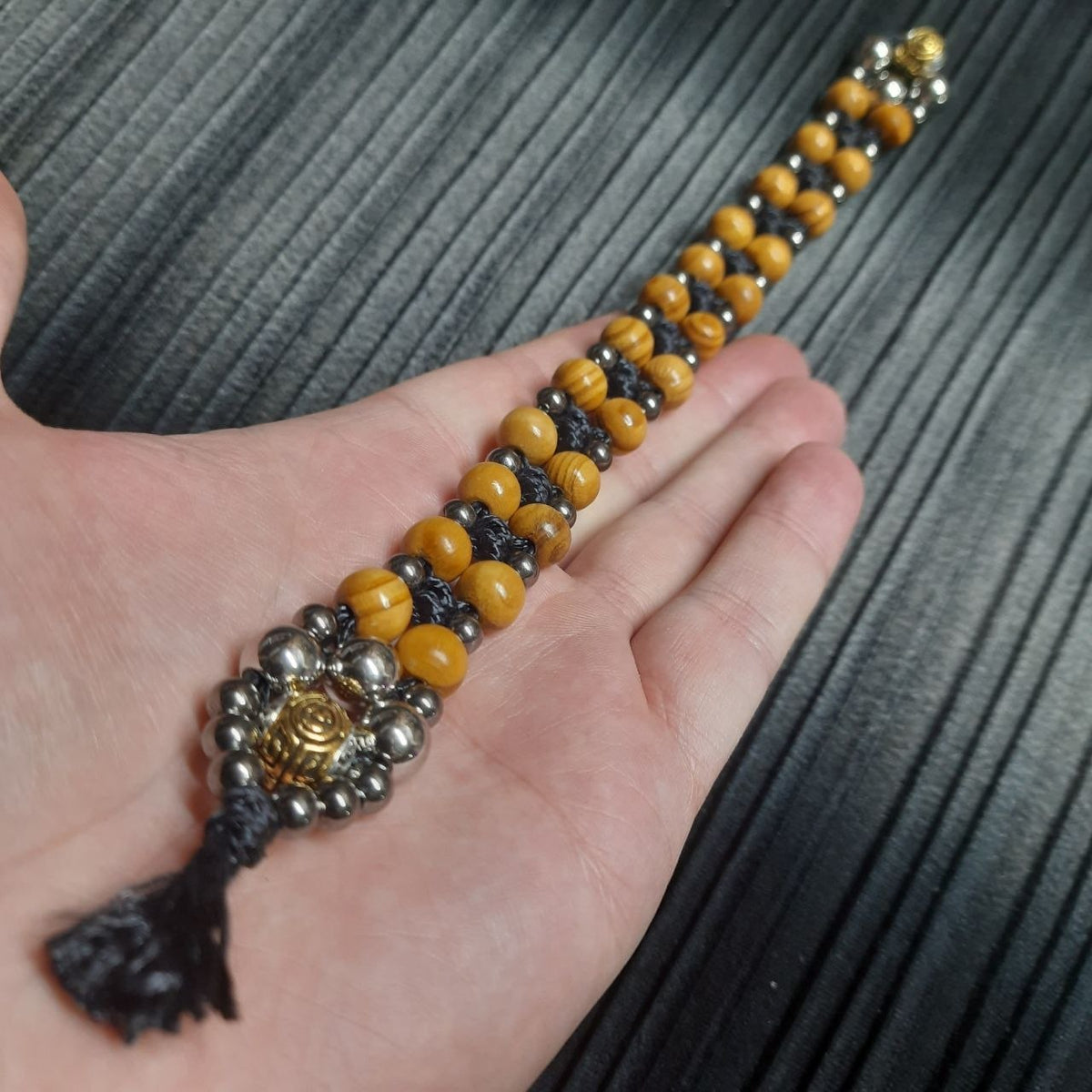 Handmade Wooden Chetki Skilltoy "Leovult – Guardian of the Forest"      Slavic Flip Rosary | Pocket Worry Beads for Hand Dexterity