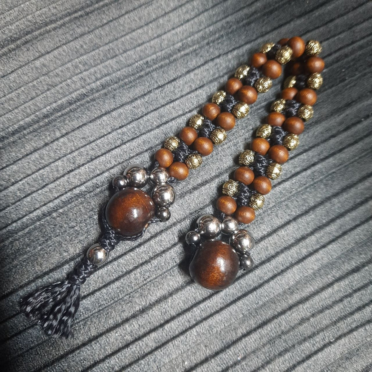Handmade Wooden Chetki Skilltoy "Berivest – Guardian of the Fields"      Slavic Flip Rosary | Pocket Worry Beads for Hand Dexterity