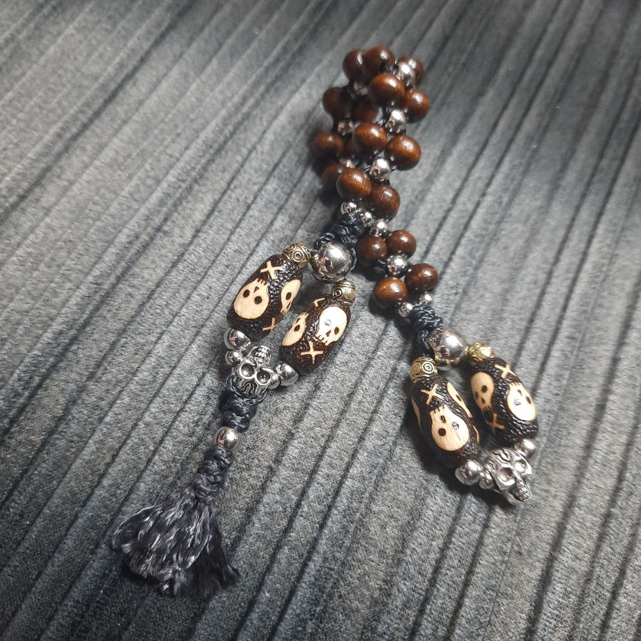 Handmade Wooden Chetki Skilltoy | Slavic Flip Rosary | Pocket Worry Beads for Hand "The Dark Soul of a Pirate"