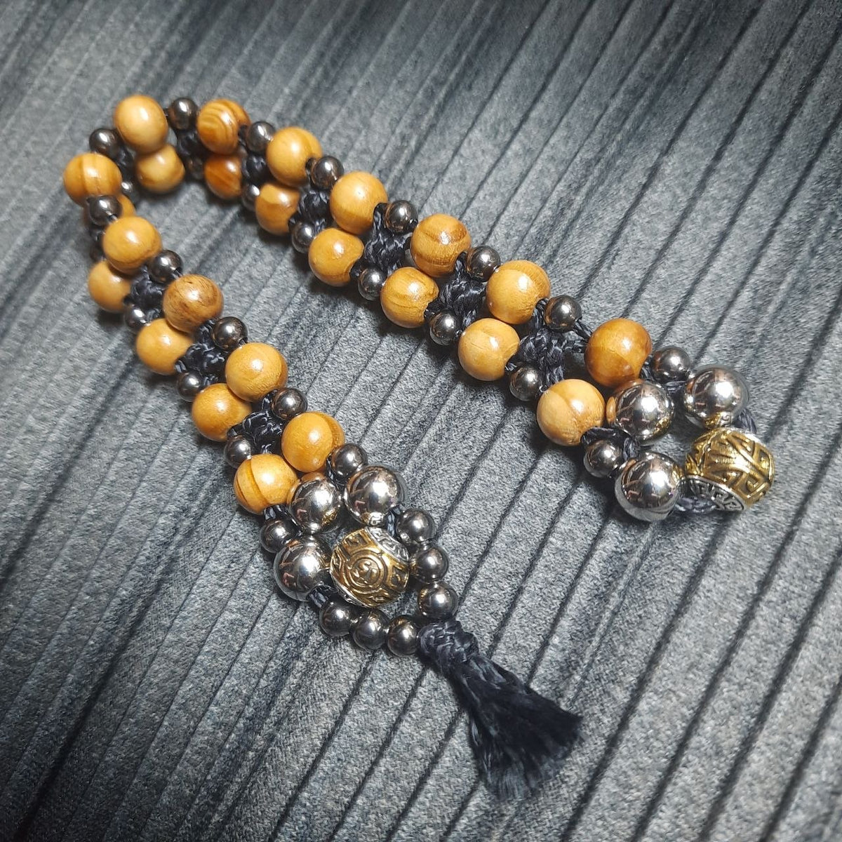 Handmade Wooden Chetki Skilltoy "Leovult – Guardian of the Forest"      Slavic Flip Rosary | Pocket Worry Beads for Hand Dexterity