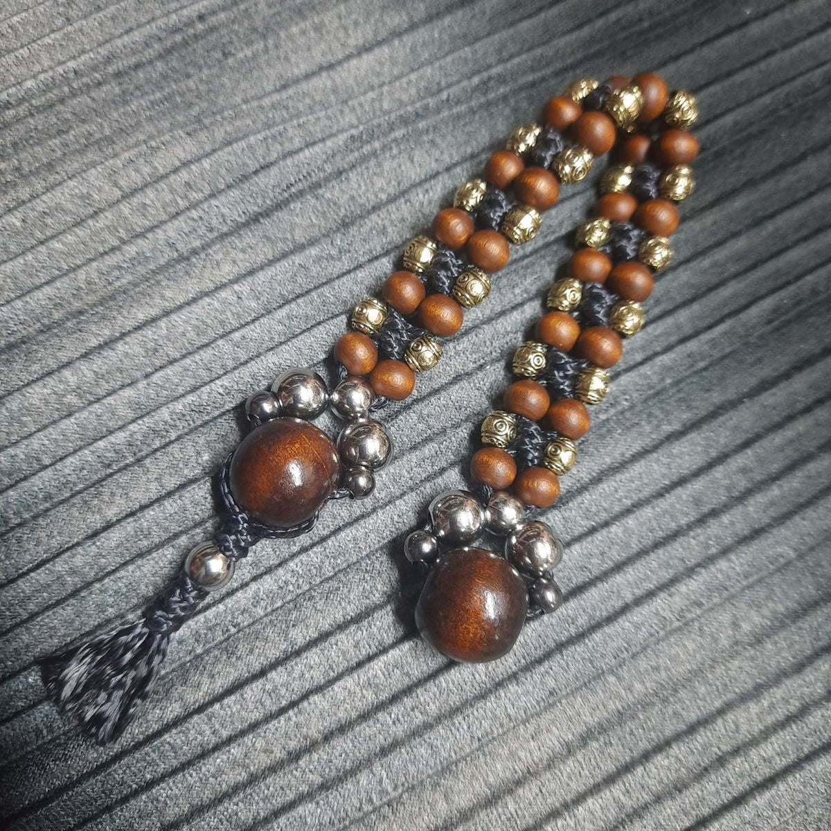 Handmade Wooden Chetki Skilltoy "Berivest – Guardian of the Fields"      Slavic Flip Rosary | Pocket Worry Beads for Hand Dexterity