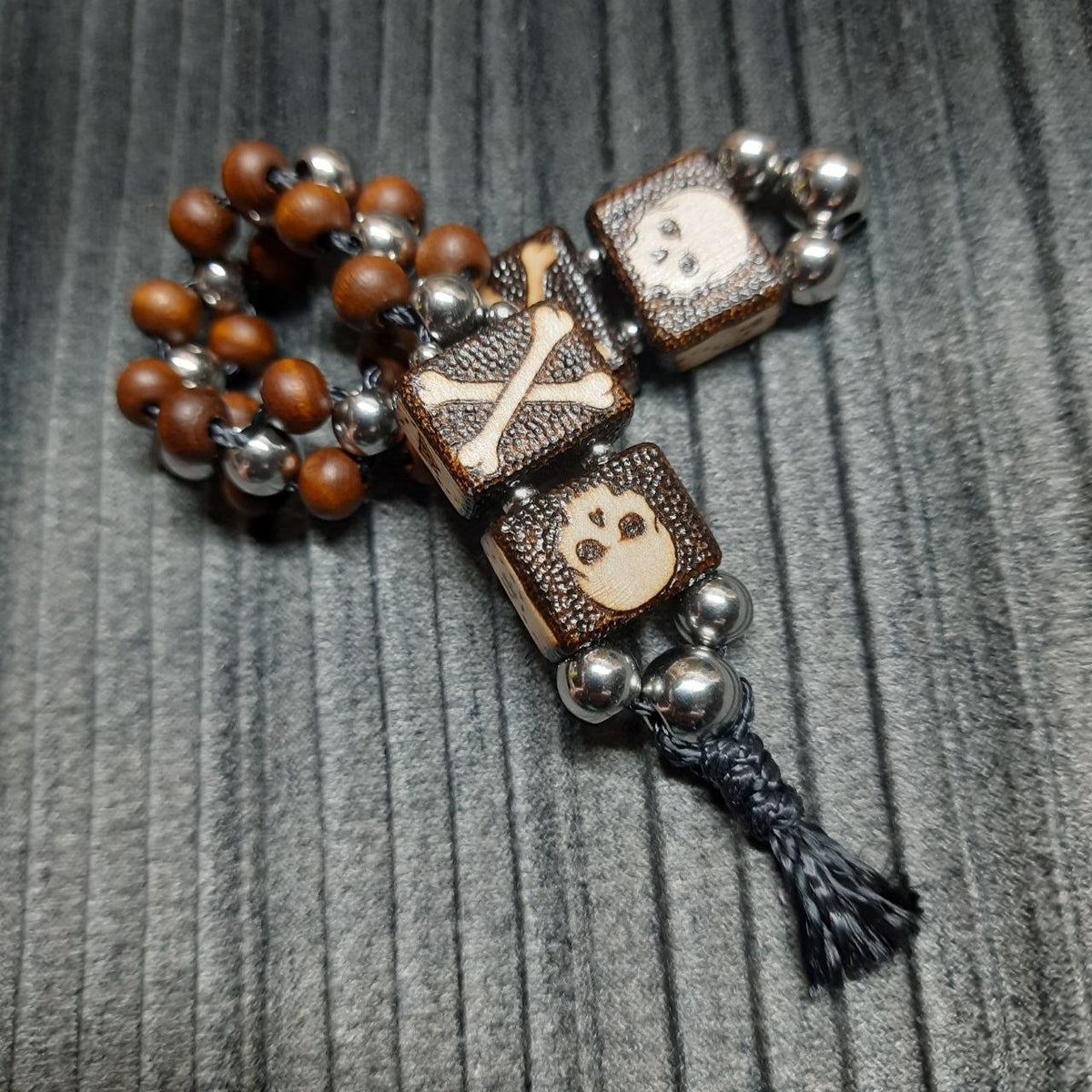 Handmade Wooden Chetki Skilltoy "Treasure Hunter" Slavic Flip Rosary | Pocket Worry Beads for Hand Dexterity
